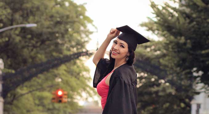 Scholarship alumna comes full circle